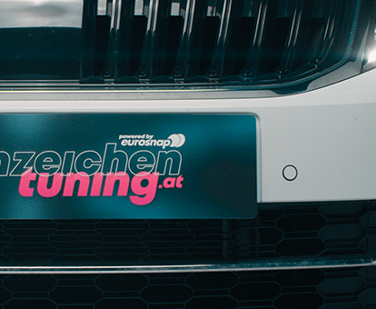 LeistungsDuck 3D Kennzeichenhalter Kennzeichen Halter Nummerntafel Tafel  Nummer Wechselkennzeichen Österreich Turbo GTI Tuning NEU Nummerntafel